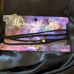Set of Hot Topic planetary chokers